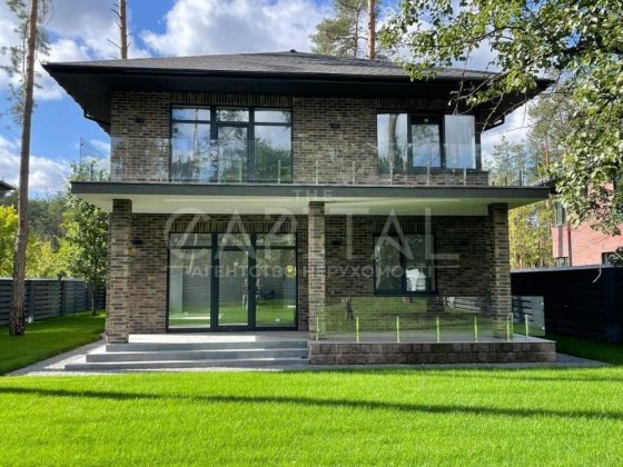 Продажа 2-этажного дома в с. Плюты, Обуховский р-н Плюти