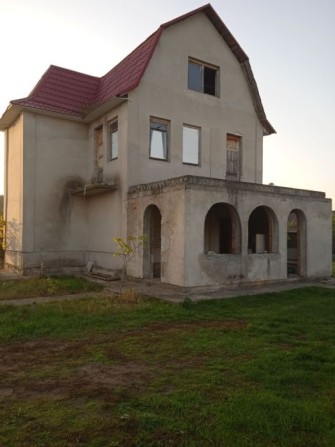 Дача и дачный участок в СТ(Лазурное), С.Процев 40км от Киева - фото 1