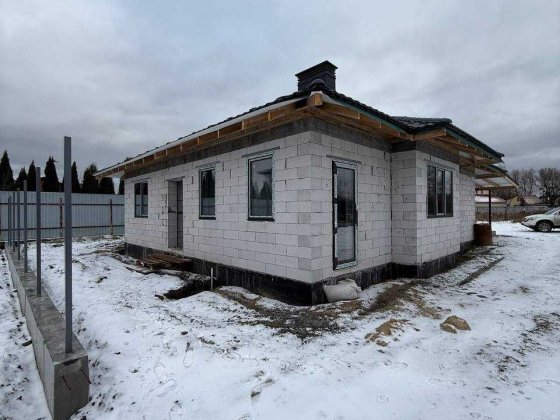 Будинок село Погреби Погребы