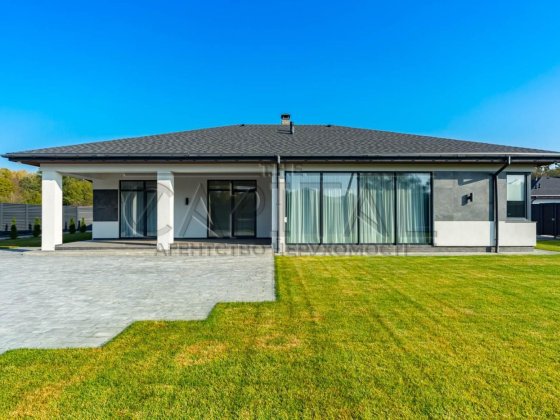 Продажа дома, с. Рославичи, Васильковский р-н Рославичи