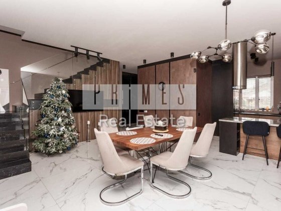 Продаж 4к стильного будинку в закритому КМ, вул. Лісова, Романків Романків