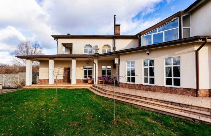 Продаж будинок Романків Сонячна Долина Ходосівка 330м2 12 соток басейн - фото 1