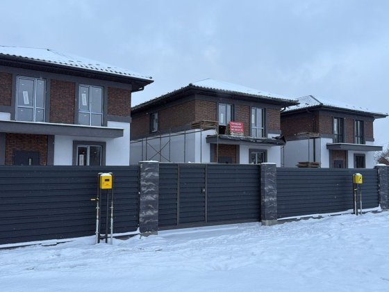 Продаж будинку 130м.кв. на ділянці 5соток с. Шевченкове Шевченкове