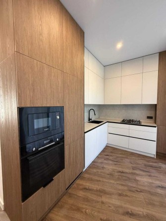 Продаж готового котеджу з дизайнерським ремонтом та меблями, Брюховичі - фото 1