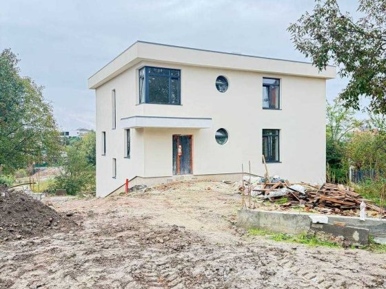 Продаж будинку в Сокільниках з власним укриттям Сокільники