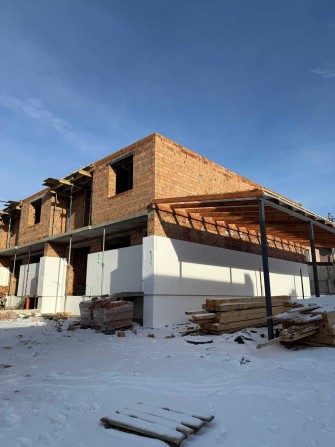 Навіс для авто! Продаж таунхаусів БЕЗ КОМІСІЇ в Рудно по вулиці Мазепи - фото 1