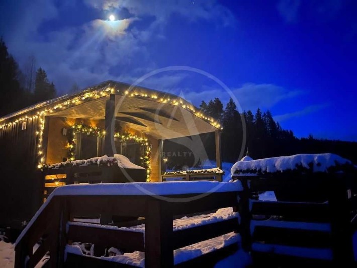 Сучасний котедж в котеджному містечку в Карпатах Славське (Славсько) - фото 1