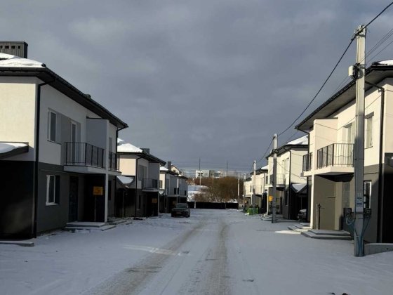 ПРОДАЖ котеджу з документами в с.Зубра (Львів) Зубра