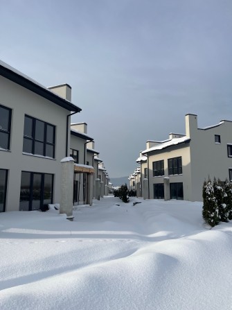 Продаж котеджів у Малехові - фото 1