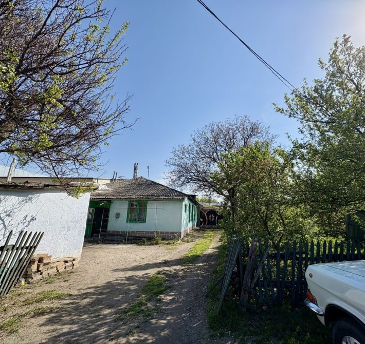 Продам 4-ох кімнатну квартиру - фото 1