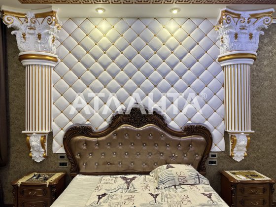 Готовый 3-этажный  дом в 5-ти минутах от моря, Крыжановка Крыжановка