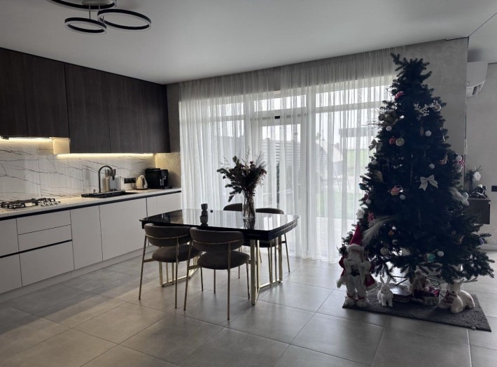 Таунхаус 133 кв метров. Всё новое. Полная комплектация - фото 1