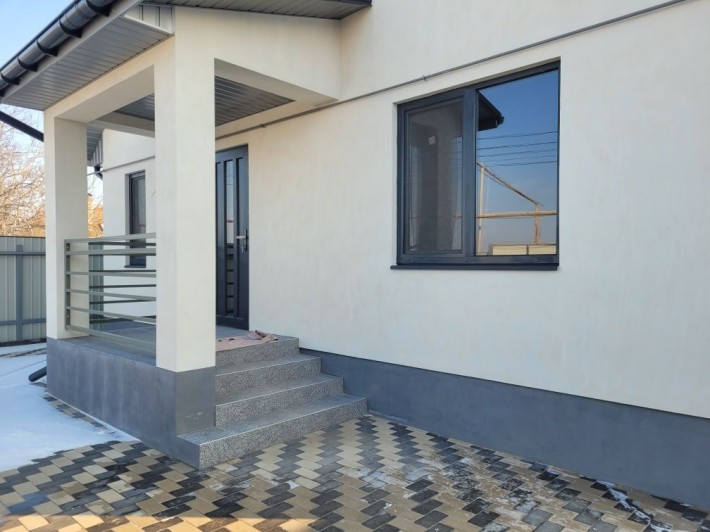 Продам дом в центре Нерубайского с документами! - фото 1