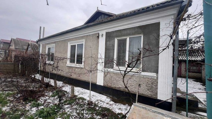 Продаю будинок з ділянкою на 13.5 с. у с. Великодолинське (Акаржа) - фото 1