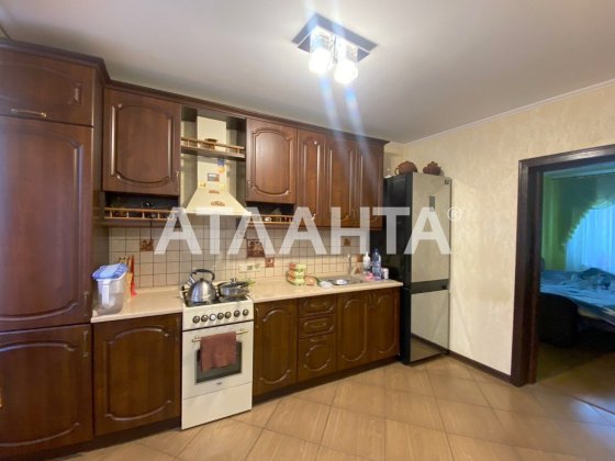 Просторный душевный дом в районе НАТИ / Нерубайское Нерубайское