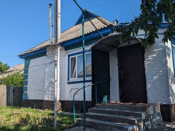 Продається будинок! Поруч центр Решетиловка