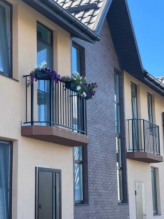 Будинок у м.Вараш з централізованими комунікаціями - фото 1