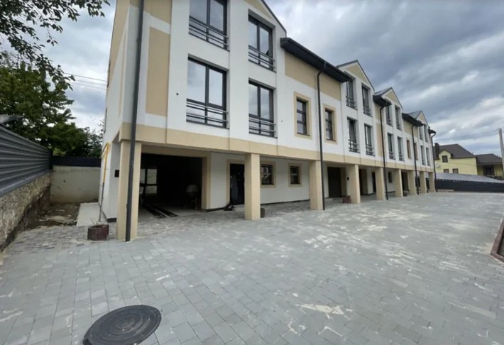 Продаж сучасного таунхауса поруч із Тернополем | с. Гаї Гречинські - фото 1