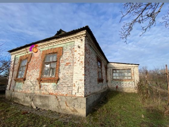 Будинок неподалік пожежної частини Первомайск