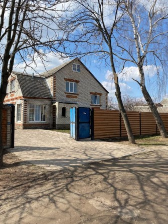 Продаж цегляного будинку - фото 1