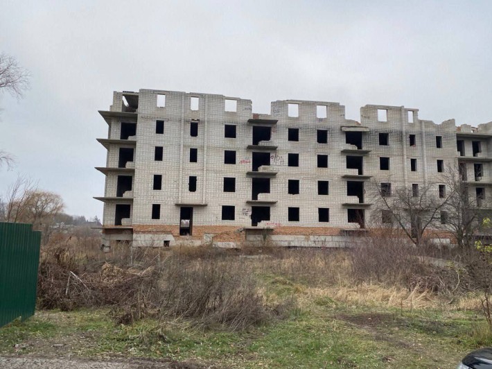Продаж багатоповерхового будинку - фото 1