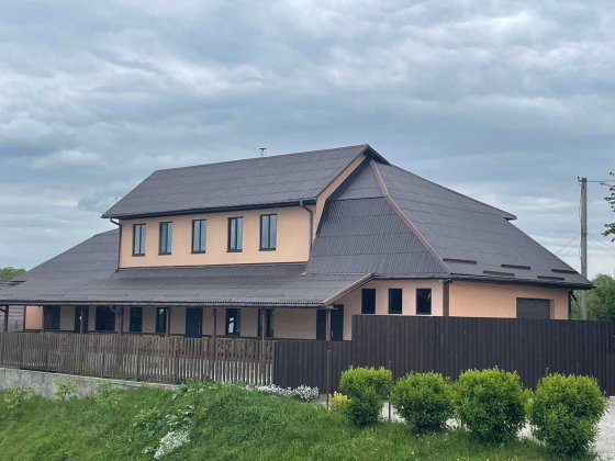 Продається двоповерховий будинок в м. Жашків автономний сонячні панелі Жашків
