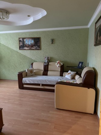 Продається трьох кімнатна квартира перший поверх - фото 1