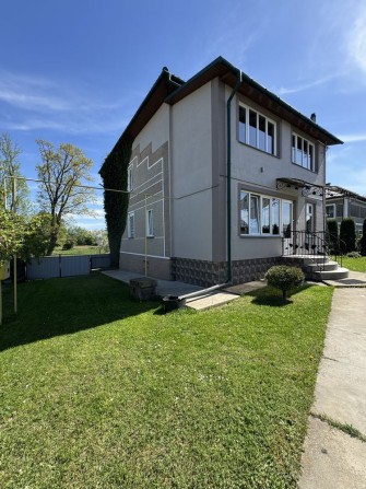 Продам ДВОповерховий просторий будинок - фото 1