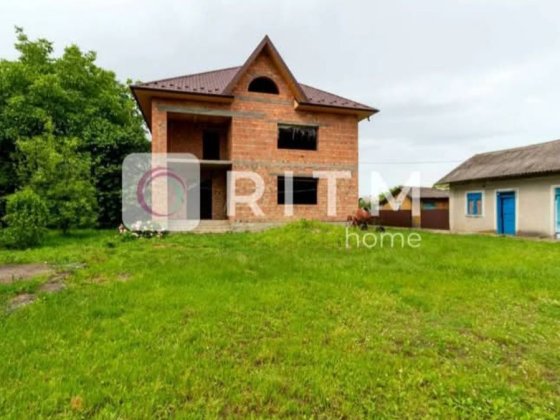 Продаж господарства у Шипинцях Шипинці