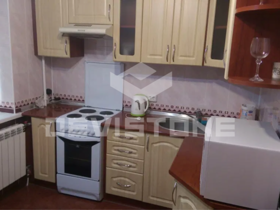 Оренда 1-кімн. кв. в Оболонському районі біля метро Київ