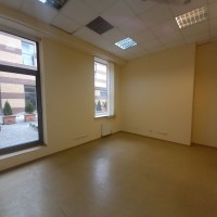 Офіс з гарним ремонтом, 5 поверх Днепр
