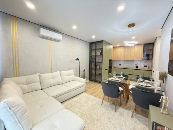 Продаж 2-кімнатної квартири у ЖК «Варшавський-3» вул. Всеволода Змієнка 15/23 Киев