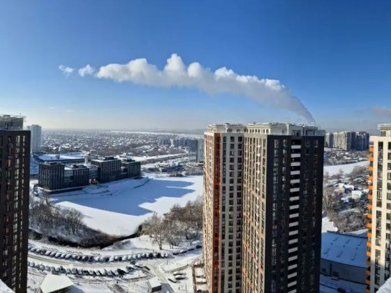 Продаж 4-к квартири Дніпровська набережна 18а Київ