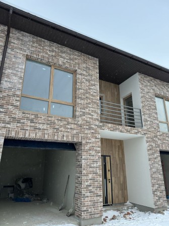 Продається готовий таунхаус в Івано-Франківську неподалік центру міста - фото 1