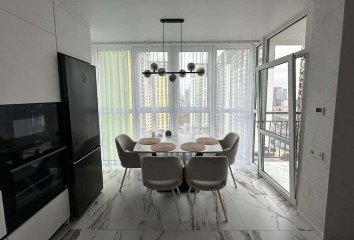 Продаж 3-к квартири вул. Івана Виговського 10с - фото 1