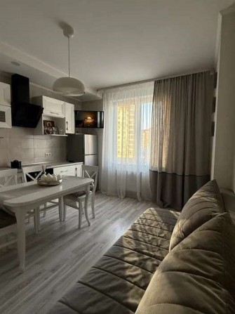 Продам 1 кімнатну квартиру вул.Чорновола 27 - фото 1