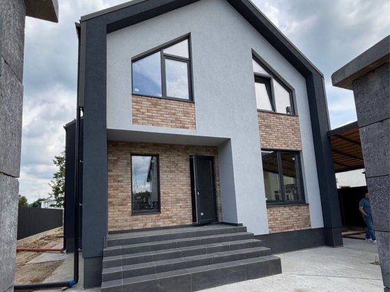 БЕЗ %% Сади‼️ Продаж окремого будинку 170 метрів із газом і підвалом Бровари