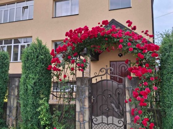 Сучасний будинок, доступна ціна, елітний район Івано-Франківськ