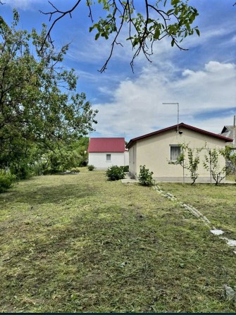 Продаж 2 будинків на одній ділянці м. Бориспіль (центр) - фото 1