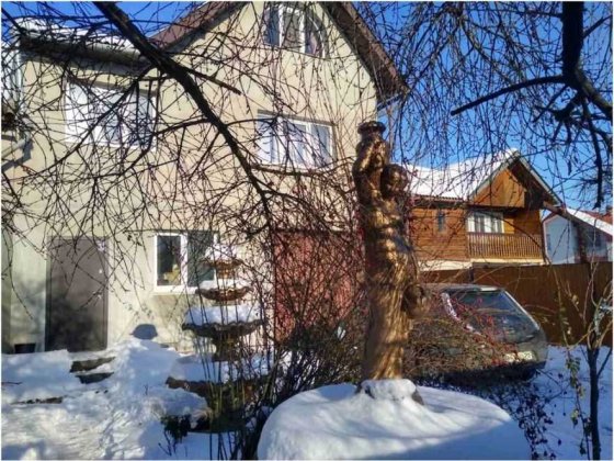 Продам будинок в Івано-Франківську по вул. Січинського. Івано-Франківськ