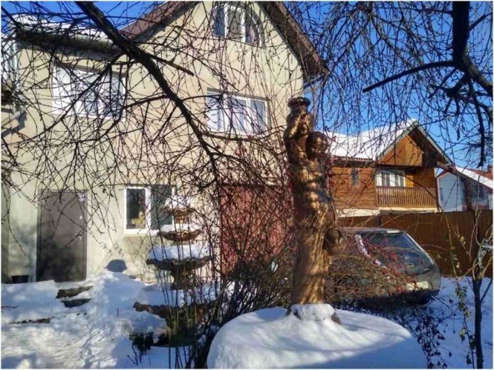 Продам будинок в Івано-Франківську по вул. Січинського. - фото 1