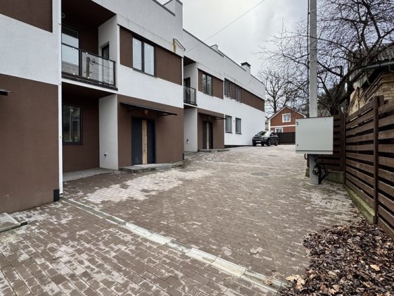 Продаж будинку ( Таунхаус) з ремотом в Ірпені . ЄОселя ТАК Ірпінь