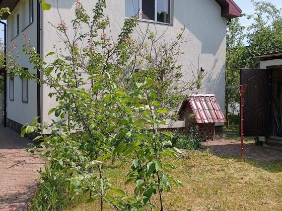 Продається будинок з зем. ділянкою 5.4 сотих. Дем'янів лаз. Івано-Франківськ