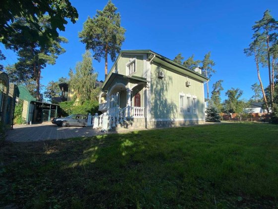 Продаж будинку з басейном в Лісовій Бучі Буча