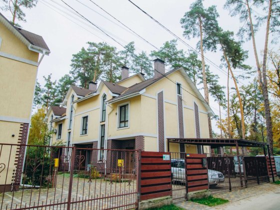 Таунхаус- Ремонт для себе. На велику родину. Локація Сільпо Ірпінь