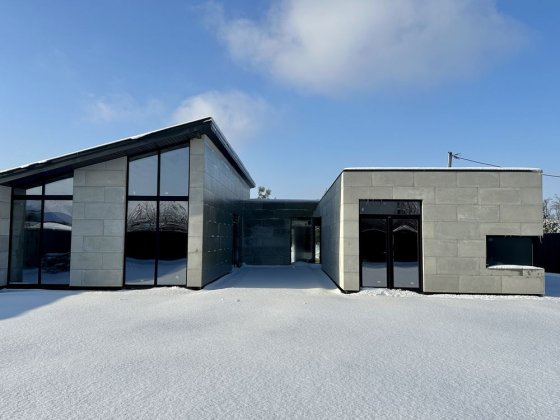 Стильний будинок на в'їзді у Ворзель , поруч з Бучею Буча