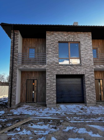 Зовнішній таунхаус по вул.Коновальця ! - фото 1