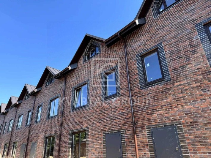 Продаж таунхауса - фото 1