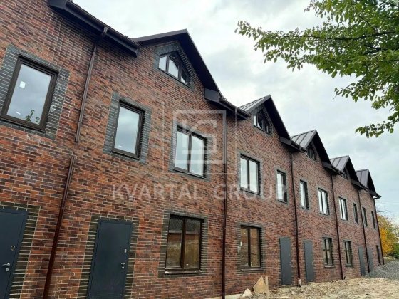 Таунхаус 90 кв.м кутовий з ділянкою 1,4 сот.Ірпінь Ирпень