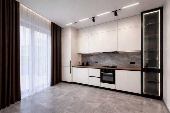 Таунхаус з новим ремонтом, технікою. Ірпінь, центр міста. Без% - фото 1